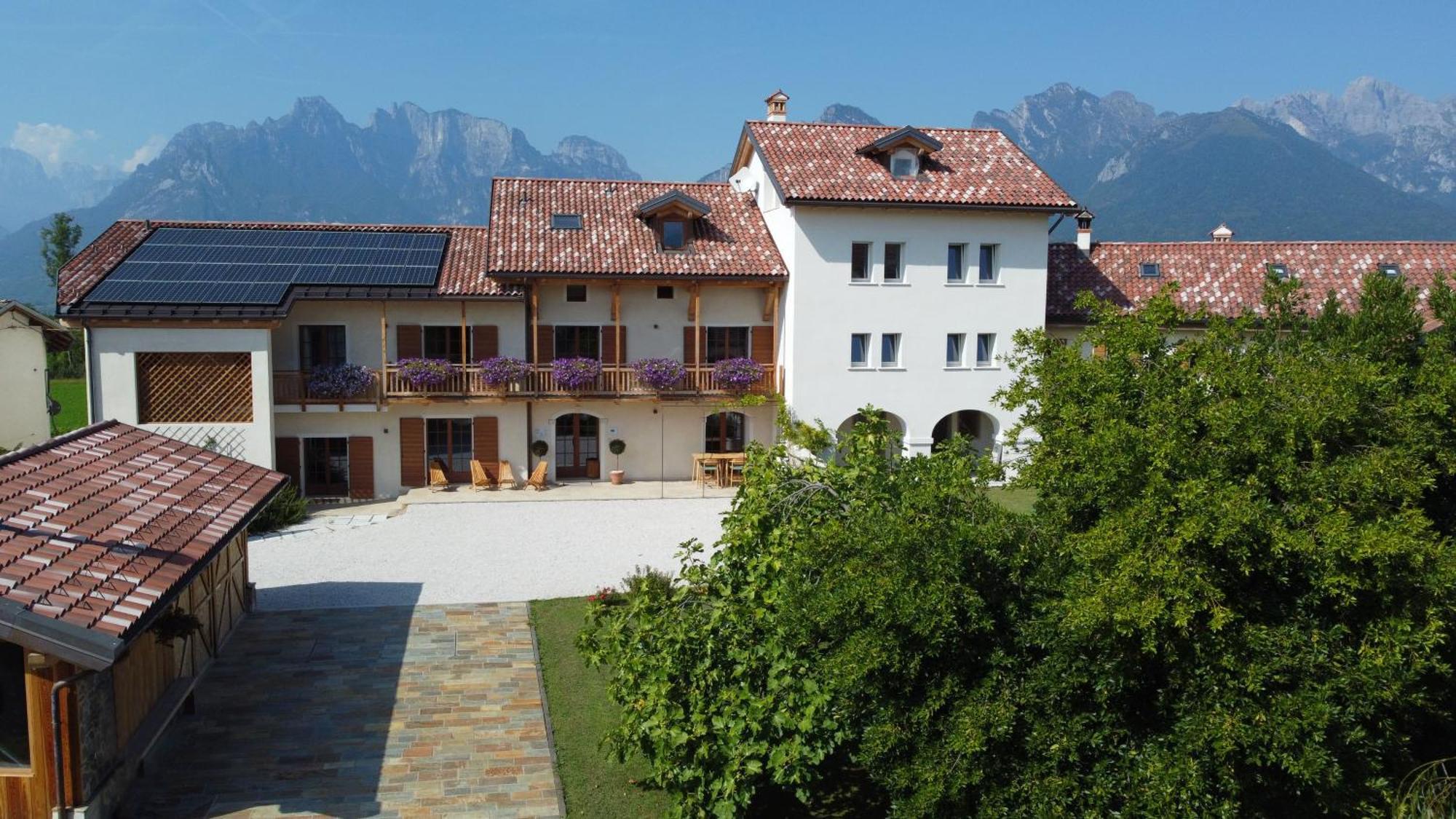 Corte Varola B&B Zia Marisa Беллуно Экстерьер фото